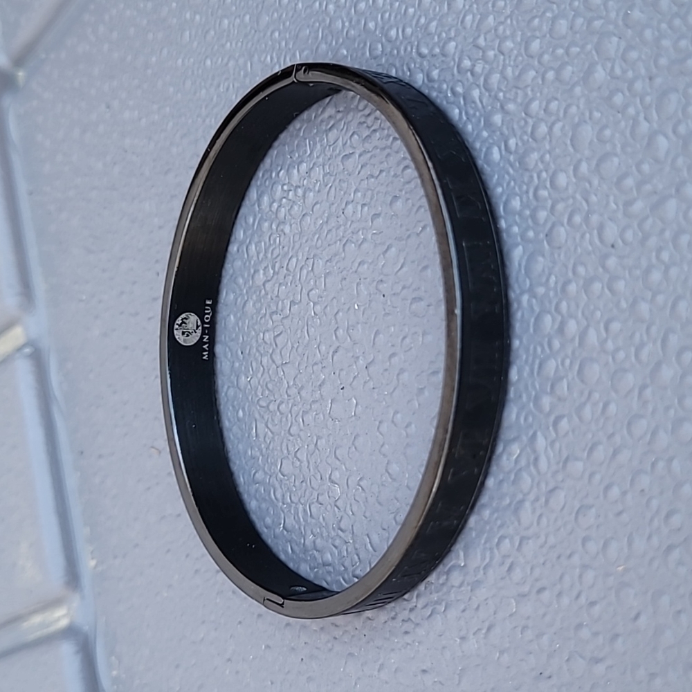 Men's Man-ique Roman Lover Bangle Black